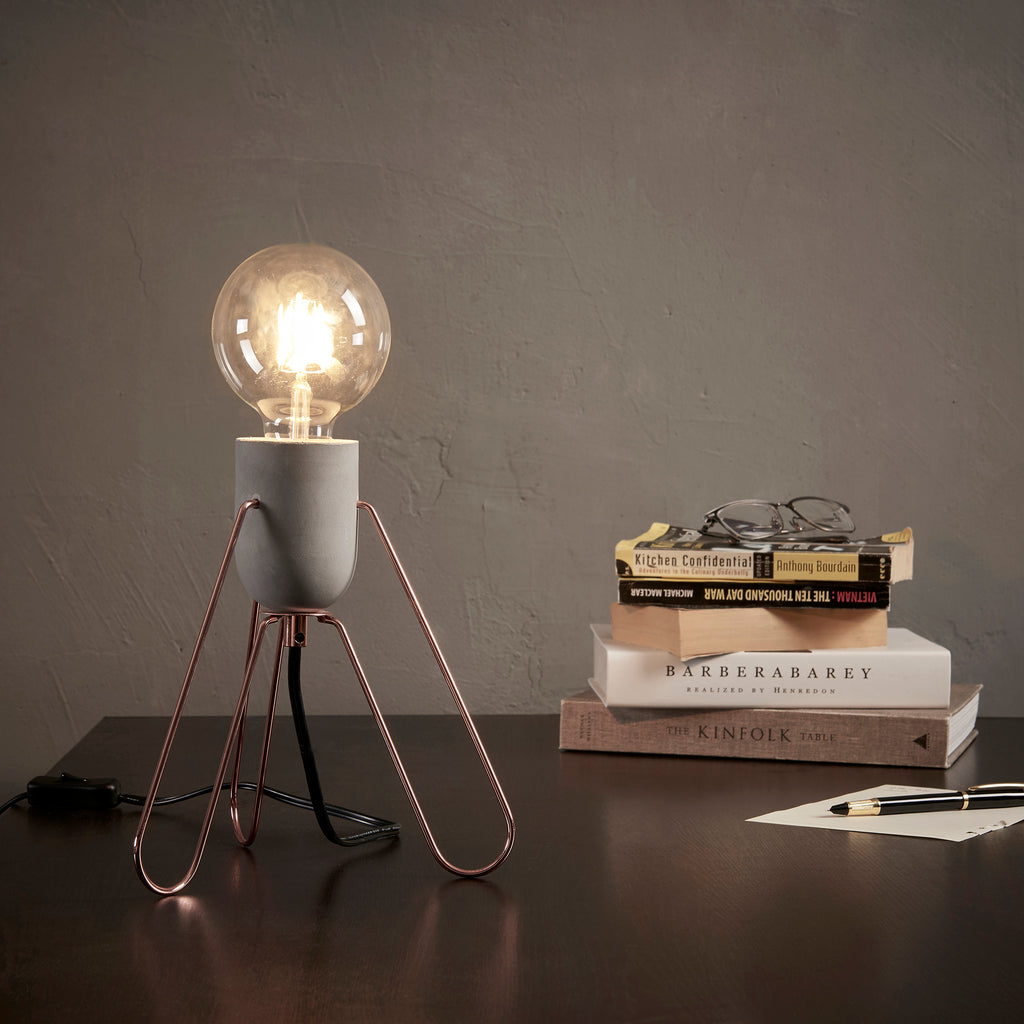Lampe de chevet bureau à LED chic éclairage moderne noir dorée Mia Teamson  Home